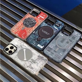 قاب برند یانگ کیت مدل مگ سیف مناسب برای آیفون 13 پرو مکس Youngkit Technology Series Magsafe iPhone 13 Pro Max