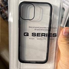 قاب شفاف مجیک ماسک Magic Mask مدل کیو سریز Q Series دور لنز دار برای آیفون سری 12 پرو