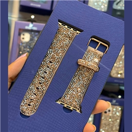 بند اپل واچ برند Swarovski مناسب برای سایز های  38،40،41