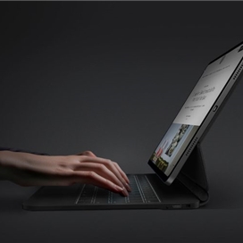 کاور و کیبورد یونیک Venno Pro iPad Pro 13 m4 (2024)