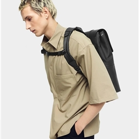 کوله پشتی برند گستون مدل Splash مناسب برای لپ تاپ 16 اینچی Gaston Luga Splash