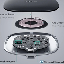 شارژر وایرلس 15 وات مگ آکی مدل LC-C6