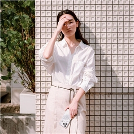 قاب دخترانه برند یونیک UNIQ مدل Coehl CRYSTELLE مناسب برای Apple iPhone 17 Pro Max